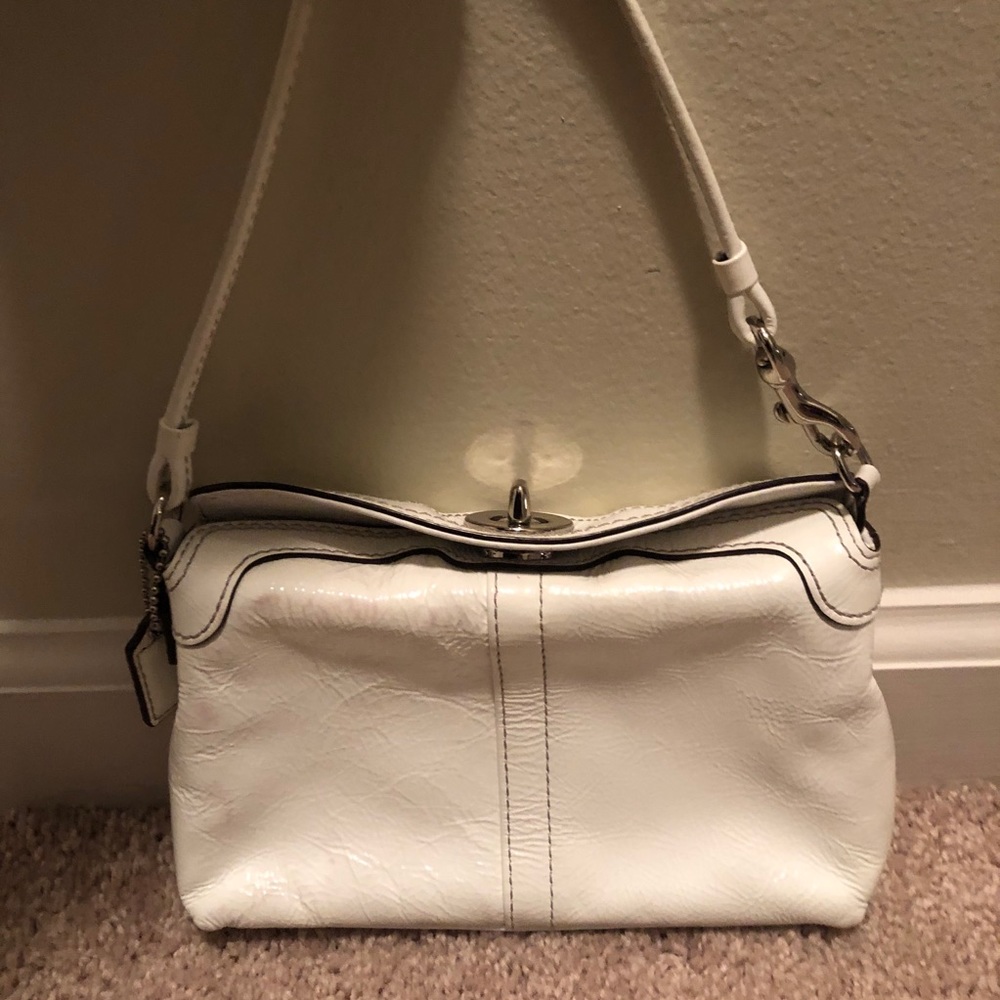 Coach Fold-over Wristlet Bag Purse White - Picture 3 of 15
